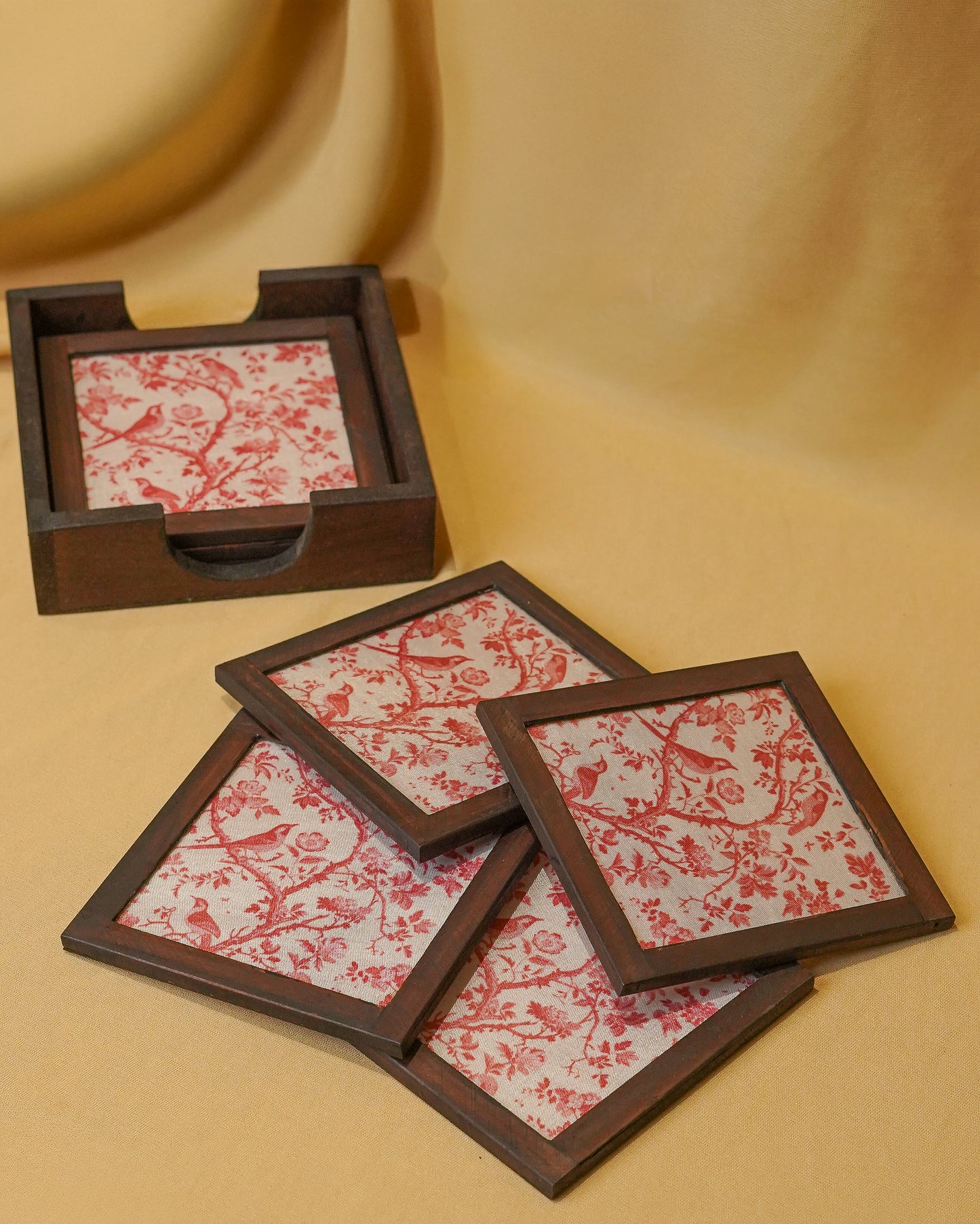 Shukr White & Rose Coaster Set