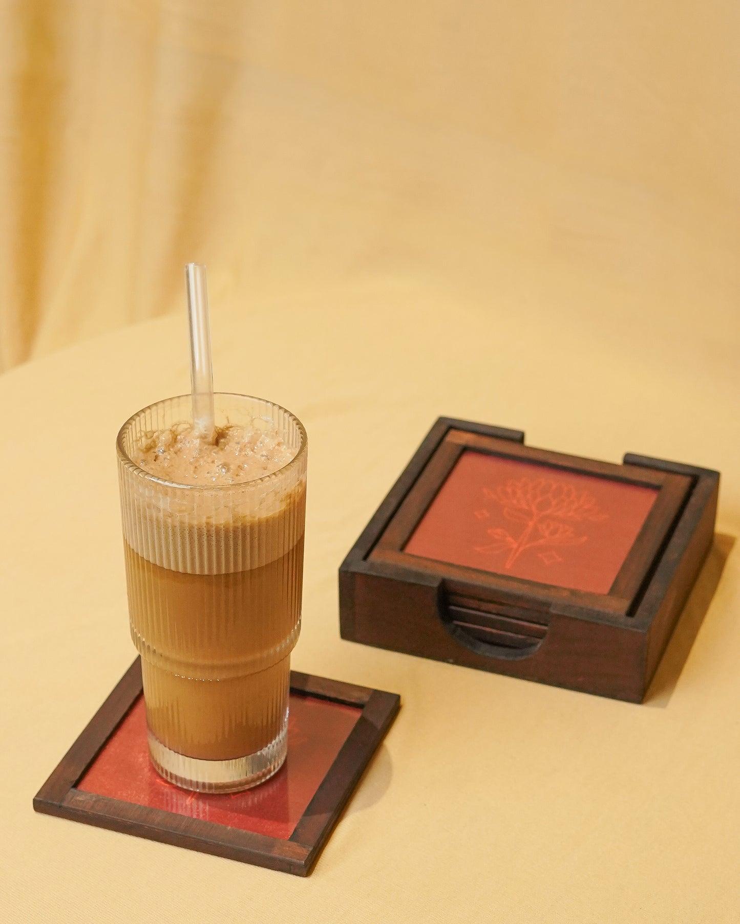Shukr Red Coaster Set