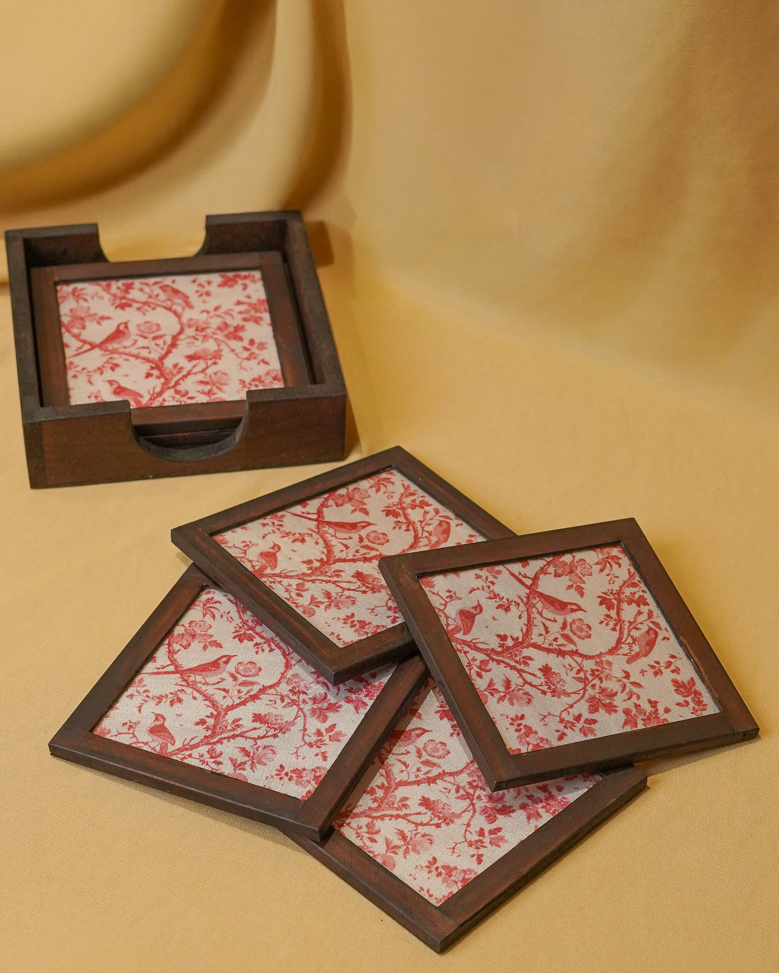 Shukr White & Rose Coaster Set