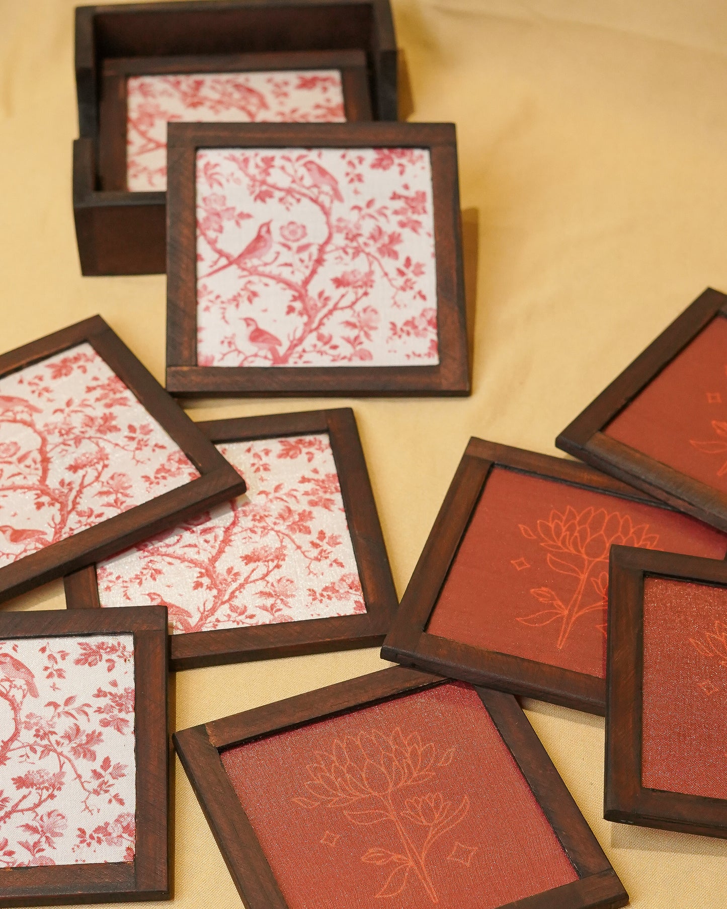 Shukr White & Rose Coaster Set